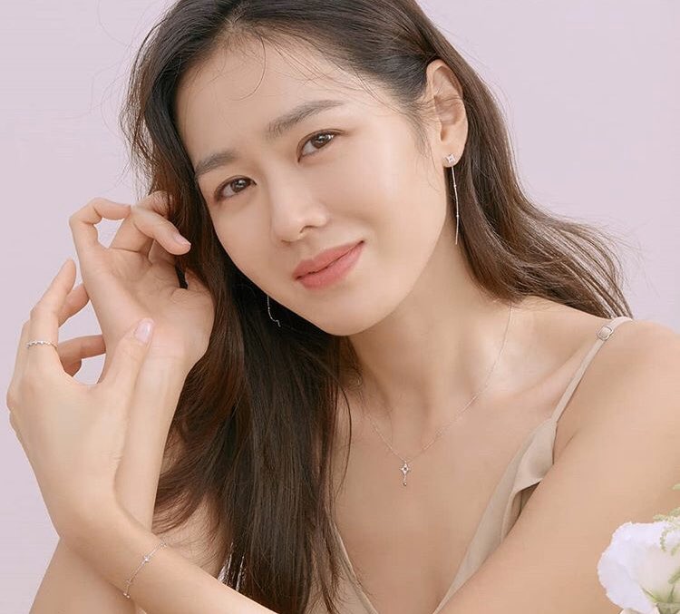 Son Ye Jin – Nữ ngôi sao điện ảnh 8x tài năng và xinh đẹp! 6 dac diem cua phu nu song tho 01 1355